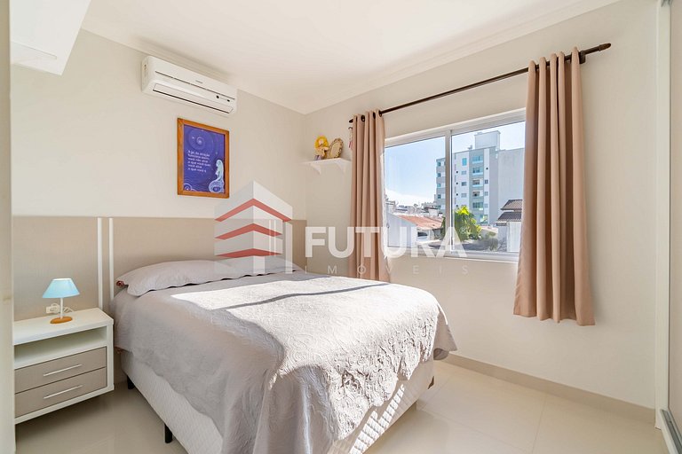 Apartamento para aluguel de temporada Bombas - SC