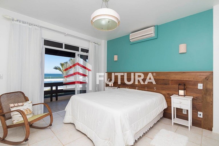 Casa Beira mar com 03 dormitórios - LC114F