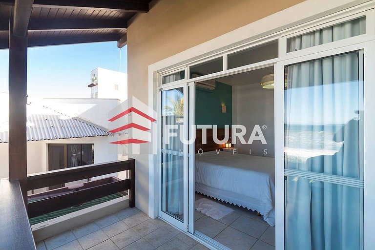 Casa Beira mar com 03 dormitórios - LC114F