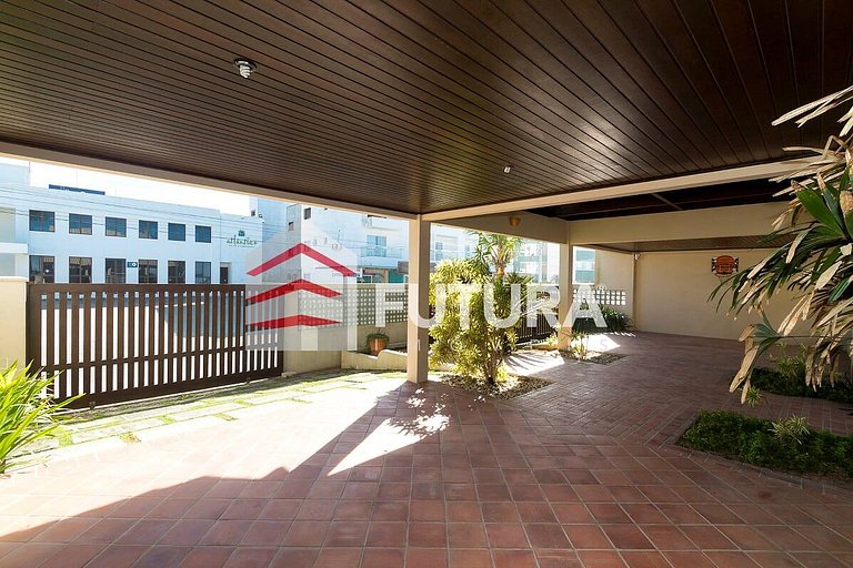 Casa Beira mar com 03 dormitórios - LC114F