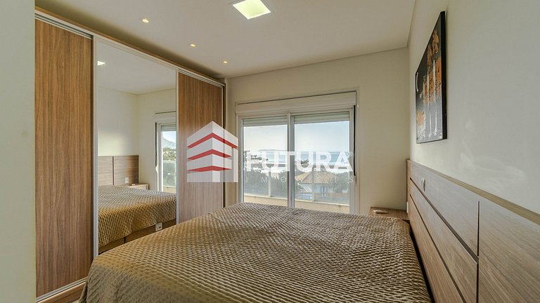 Apartamento 03 dormitórios com vista mar - LA006EF