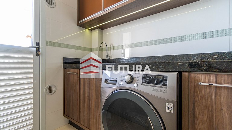 Apartamento 03 dormitórios com vista mar - LA006EF