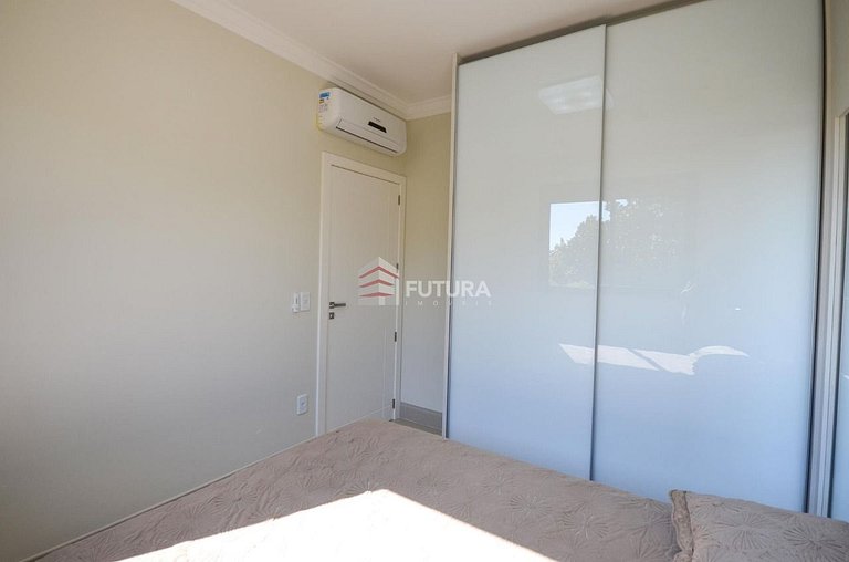 Apartamento com ampla vista para a praia;