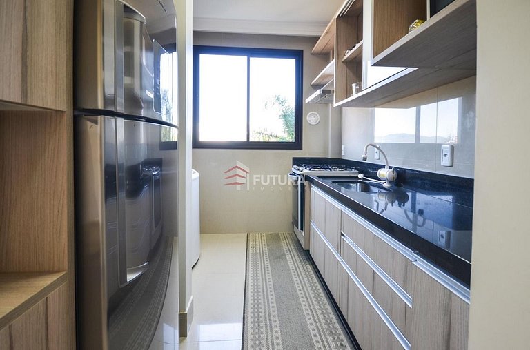 Apartamento com ampla vista para a praia;