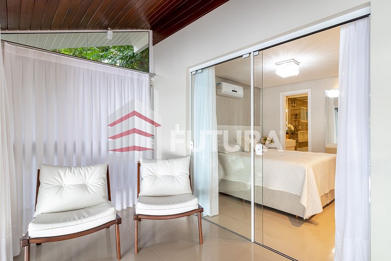 Aluguel de Temporada Casa Beira Mar na Praia da Lagoinha - B
