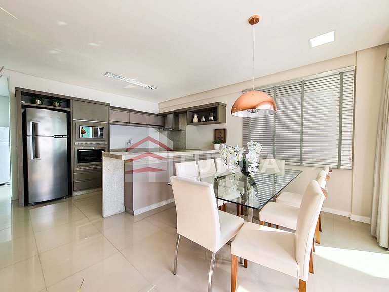 Cobertura duplex com vista para o mar - LA022EF