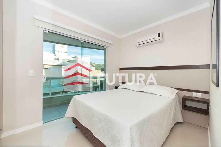 Cobertura duplex 02 dormitórios em Canto Grande;