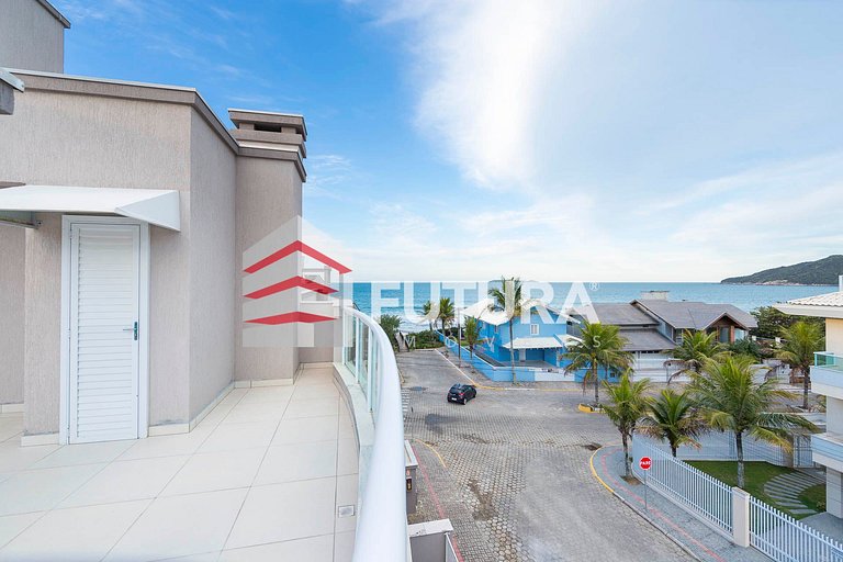 Cobertura duplex 02 dormitórios em Canto Grande;