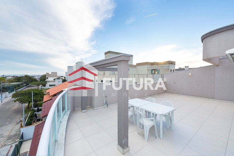 Cobertura duplex 02 dormitórios em Canto Grande;