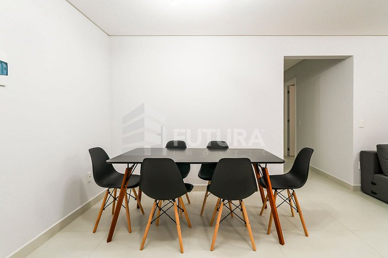 Apartamento com 03 dormitórios - LA013EF