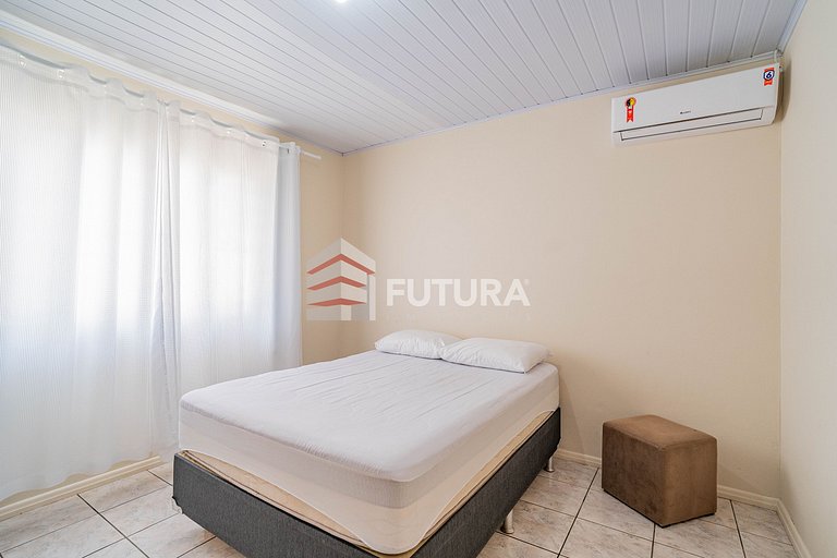 Aluguel de Temporada em Bombinhas – Casa com 3 quartos LC011