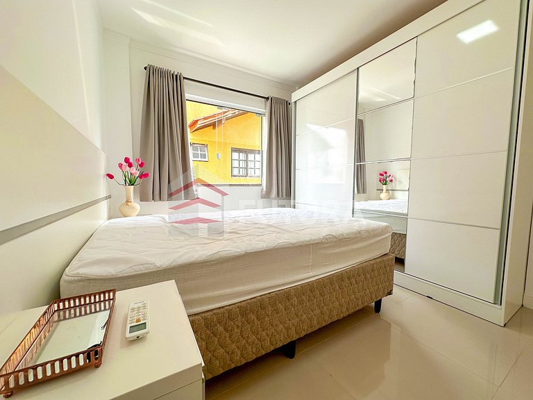 Apartamento para aluguel de temporada Bombas - SC - Florenza