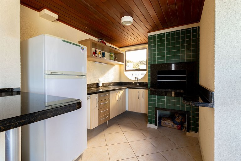 Maravilhoso triplex beira mar para aluguel Bombas