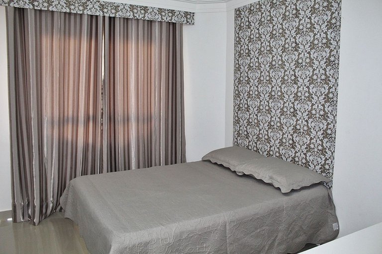 Apartamento 04 dormitórios, vista mar em Bombas - Bombas Int