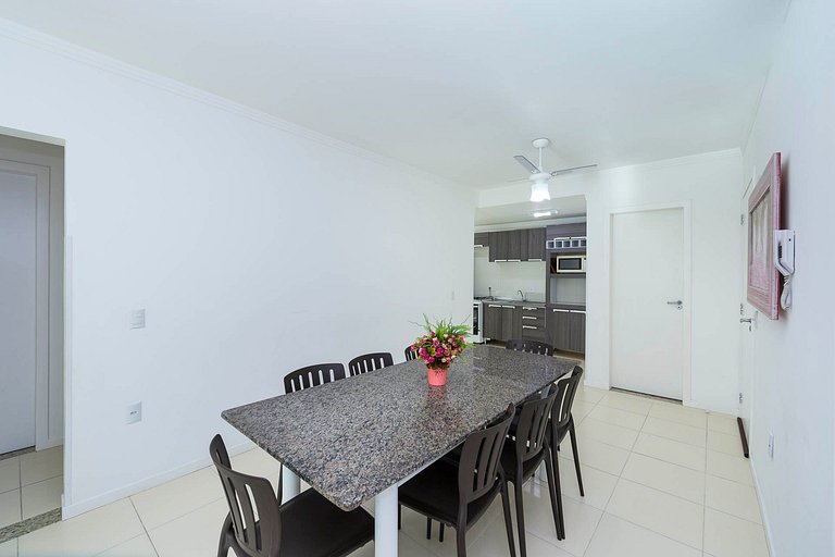 Aconchegante apto para aluguel de temporada Bombas