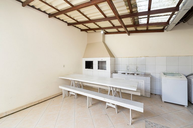 Excelente casa para temporada em Bombas