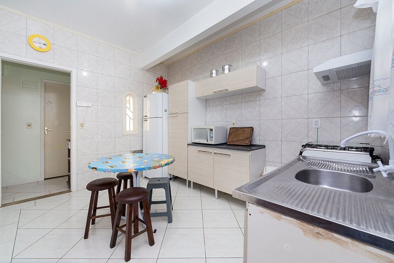 Casa 4 quartos para aluguel de temporada em Bombas