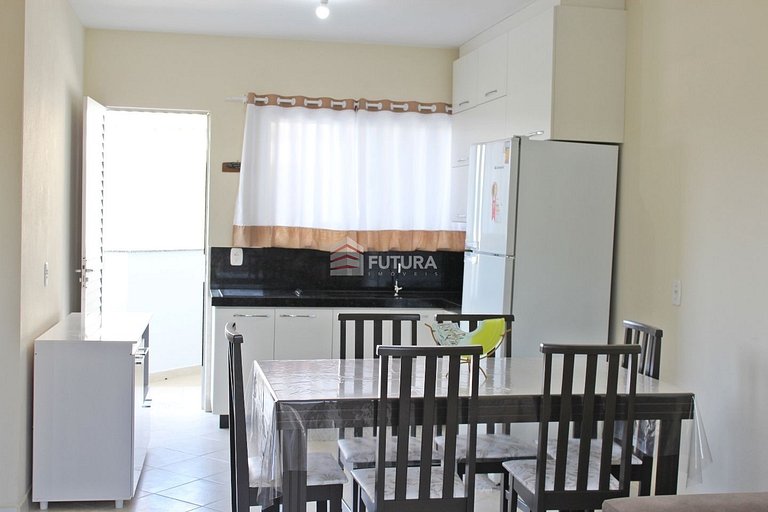 Apartamento 02 quartos c/ vista mar;