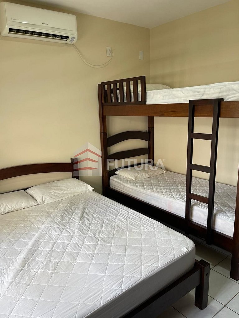 Sobrado Duplex aluguel de temporada em Bombas