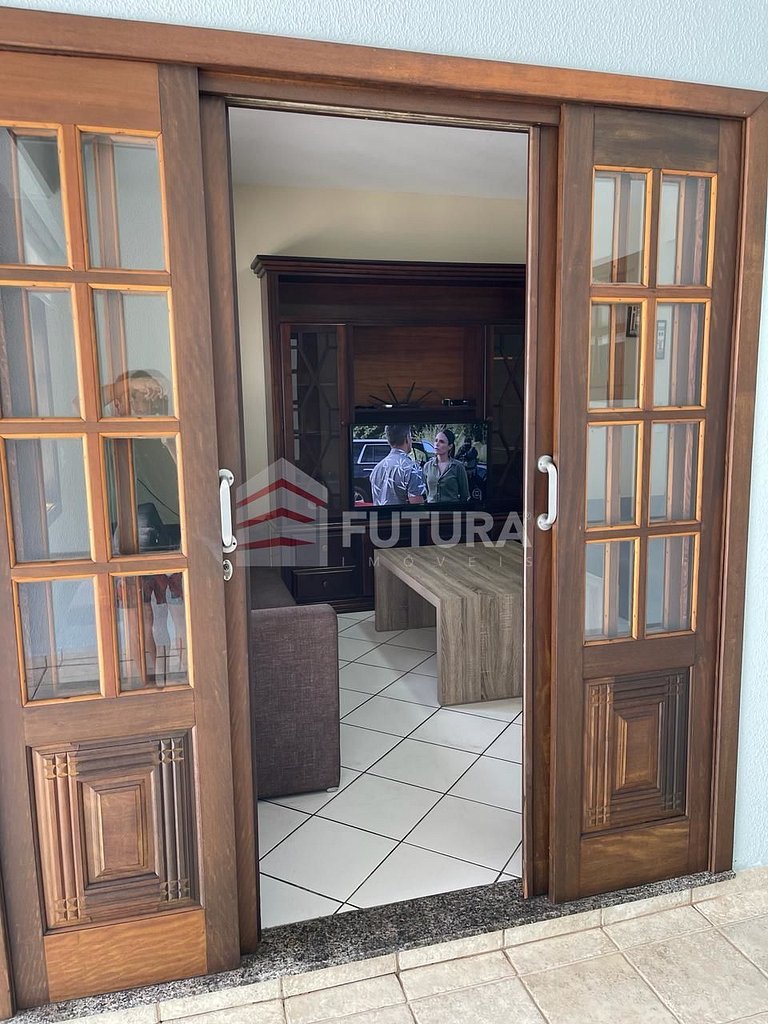 Sobrado Duplex aluguel de temporada em Bombas