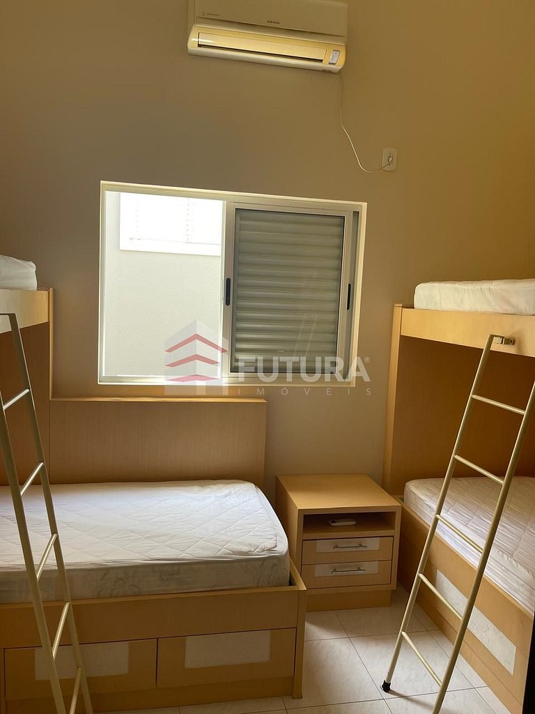 Aluguel de Temporada em Bombinhas – Sobrado Triplex com 3 Do