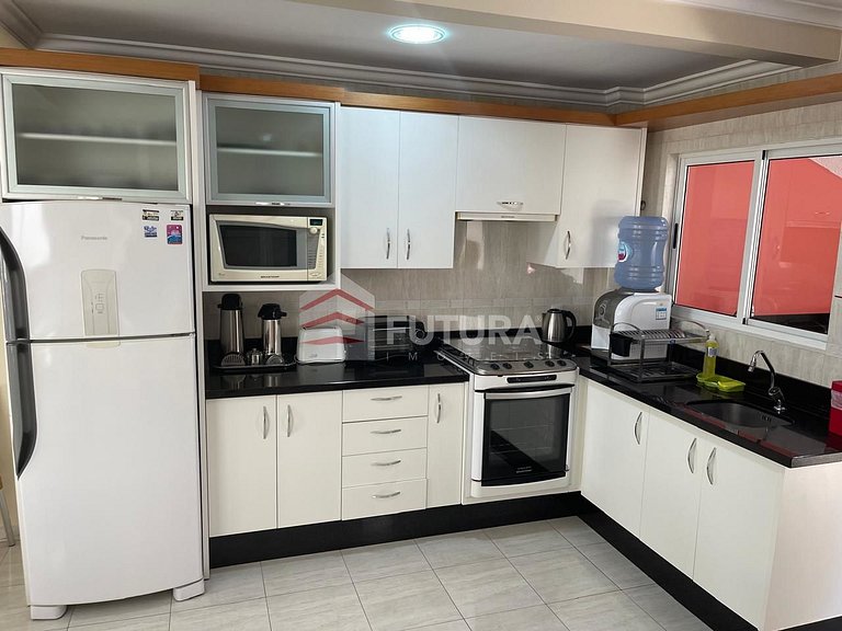 Aluguel de Temporada em Bombinhas – Sobrado Triplex com 3 Do