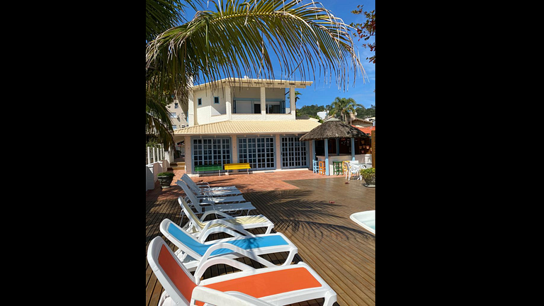 Casa Beira Mar para aluguel de temporada Bombinhas