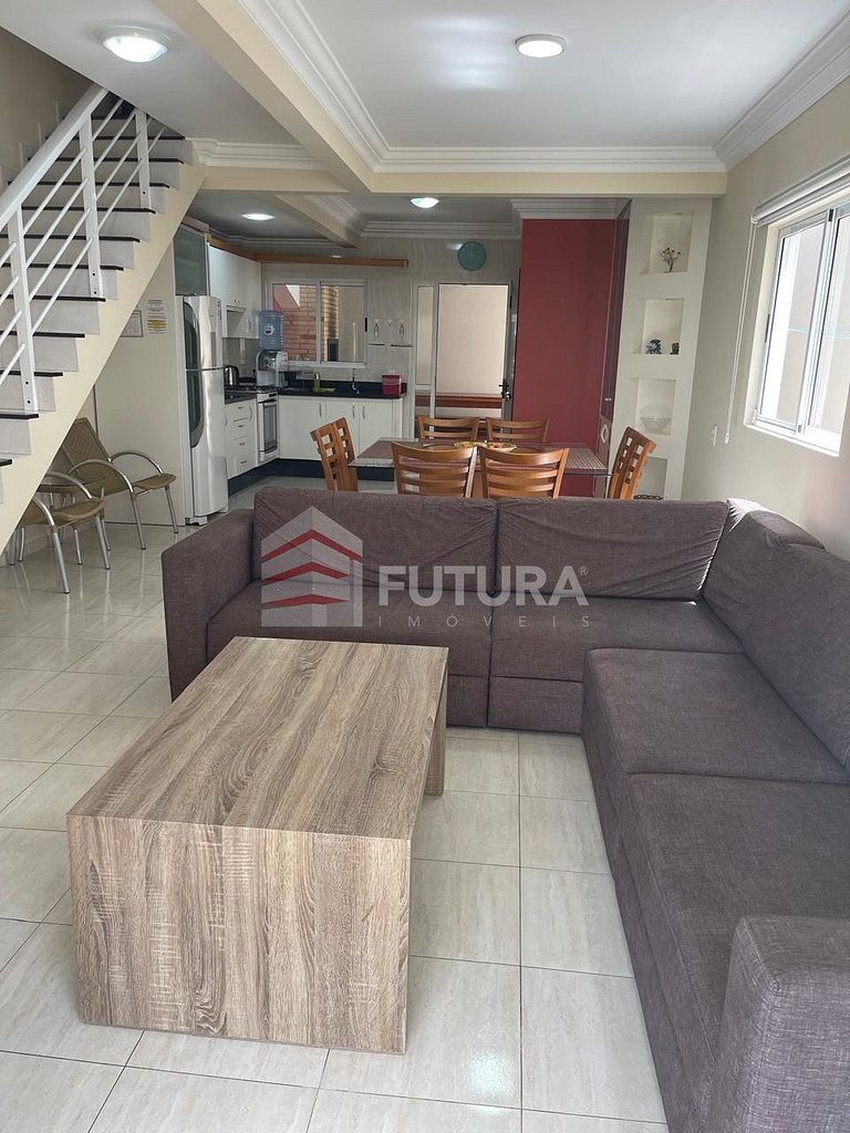 Aluguel de Temporada em Bombinhas – Sobrado Triplex com 3 Do