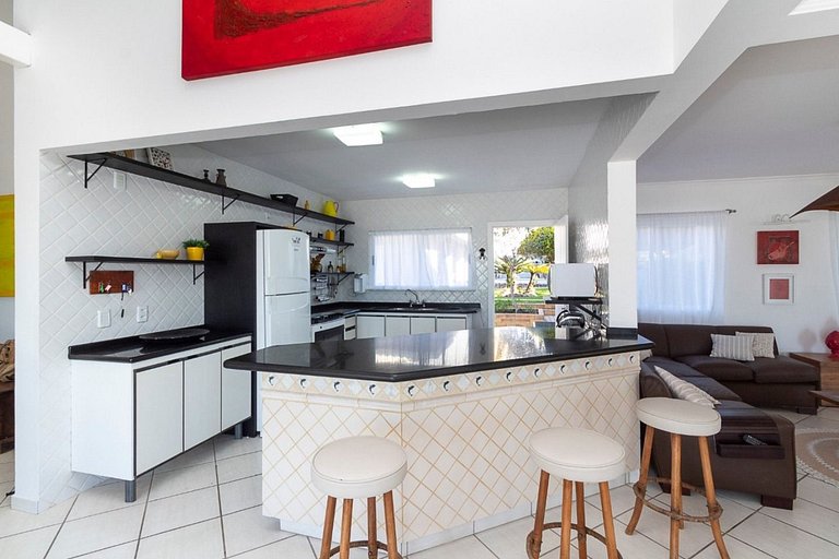 Casa para 18 pessoas Beira mar em Bombinhas