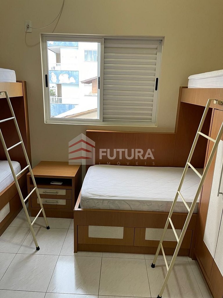 Aluguel de Temporada em Bombinhas – Sobrado Triplex com 3 Do