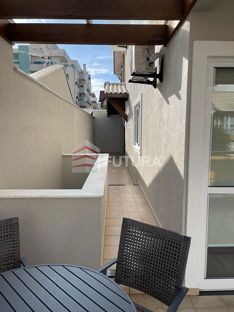 Aluguel de Temporada em Bombinhas – Sobrado Triplex com 3 Do