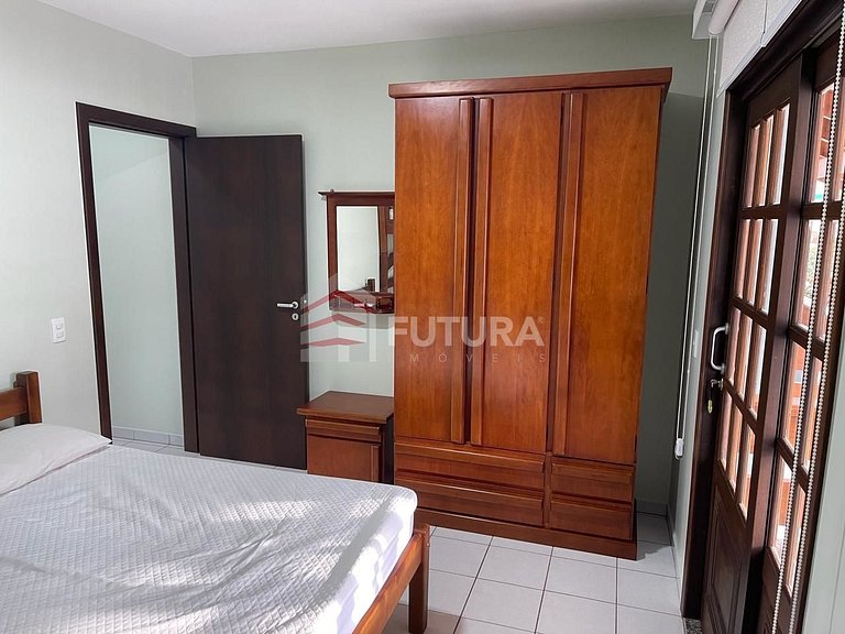 Aluguel de Temporada em Bombinhas – Sobrado Triplex  com 2 D