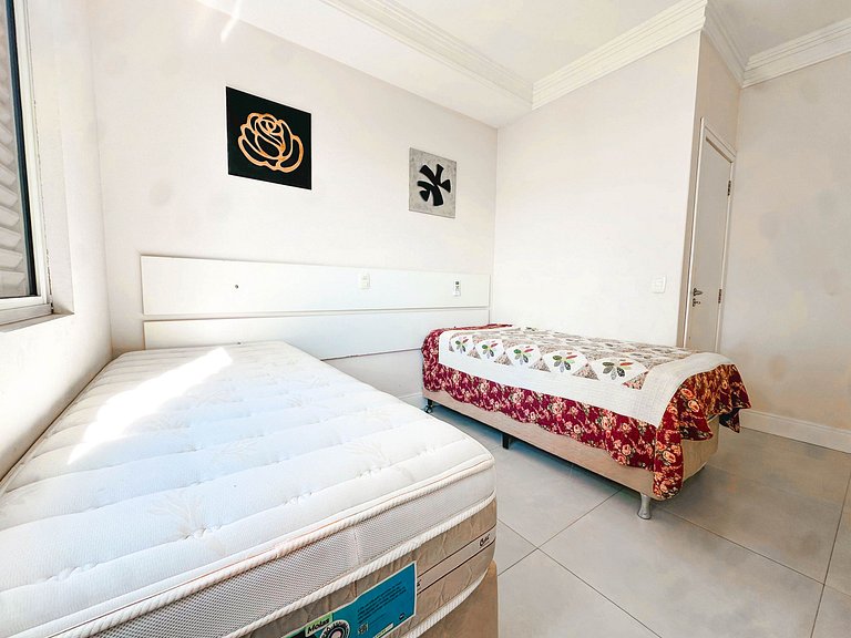 Apartamento vista Mar na praia de Bombas
