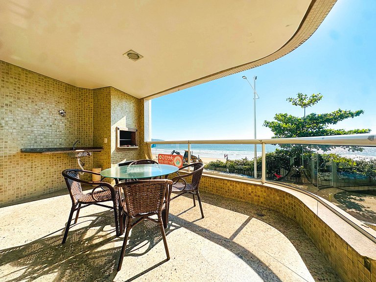 Apartamento vista Mar na praia de Bombas