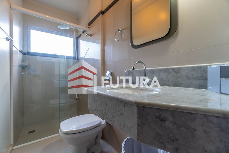 Casa com 04 dormitórios a 50m da praia - LC125F