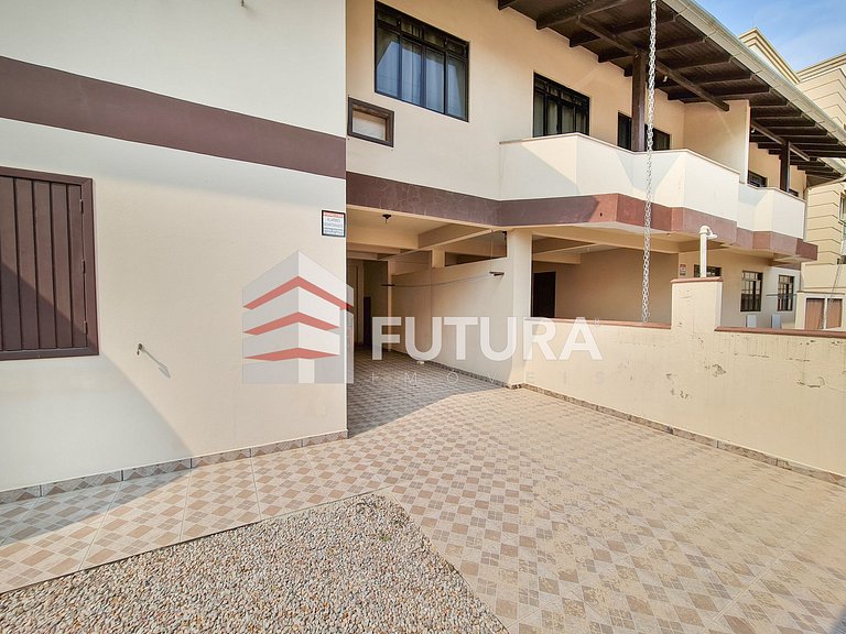 Apartamento térreo com 02 dormitórios - LA229F