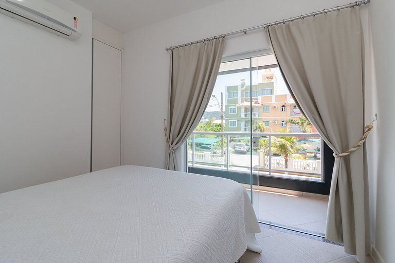 Apartamento 01 dormitórios vista mar - LA215F