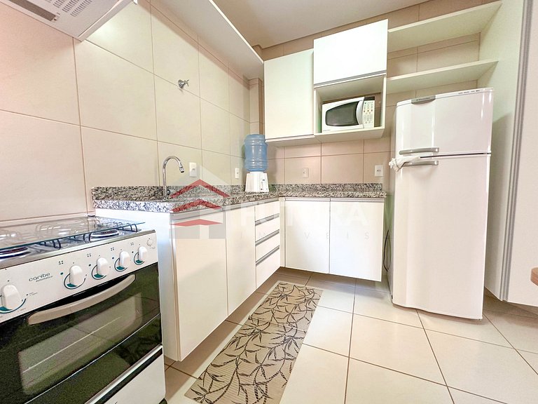 Apartamento 02 dormitórios em Mariscal - LA019EF