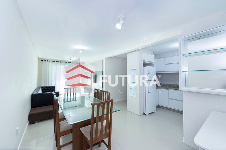 Apartamento com 3 dormitórios - LA244F