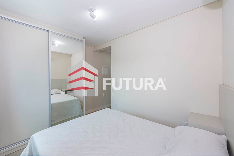 Apartamento com 3 dormitórios - LA245F