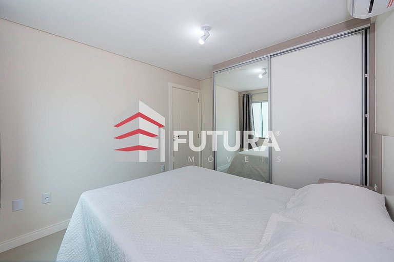 Apartamento com 3 dormitórios - LA245F