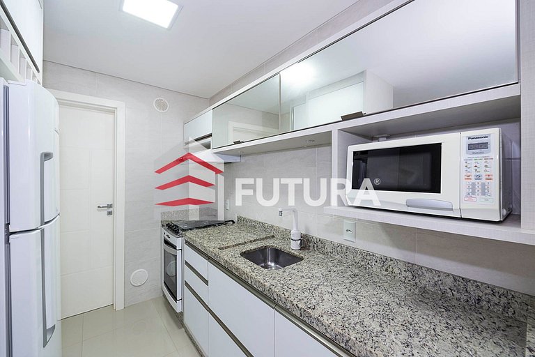 Apartamento com 3 dormitórios - LA245F