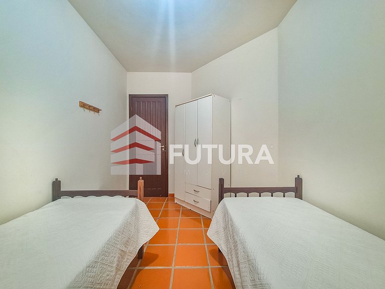 Apartamento 02 dois dormitórios -a 50 mts da praia