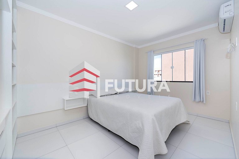 Apartamento com dois dormitórios - LA249F