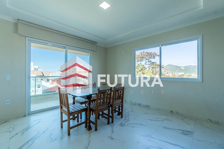 Apartamento com 3 dormitórios - LA252F