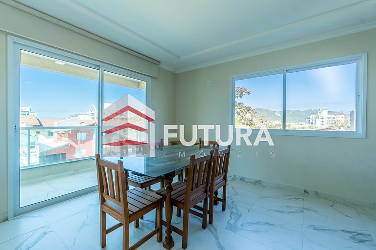 Apartamento com 3 dormitórios - LA252F