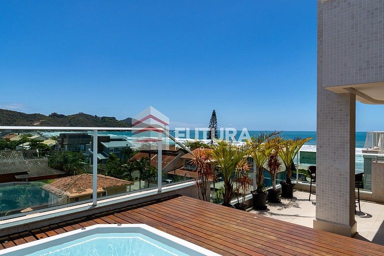 Cobertura duplex c/ vista mar em Mariscal