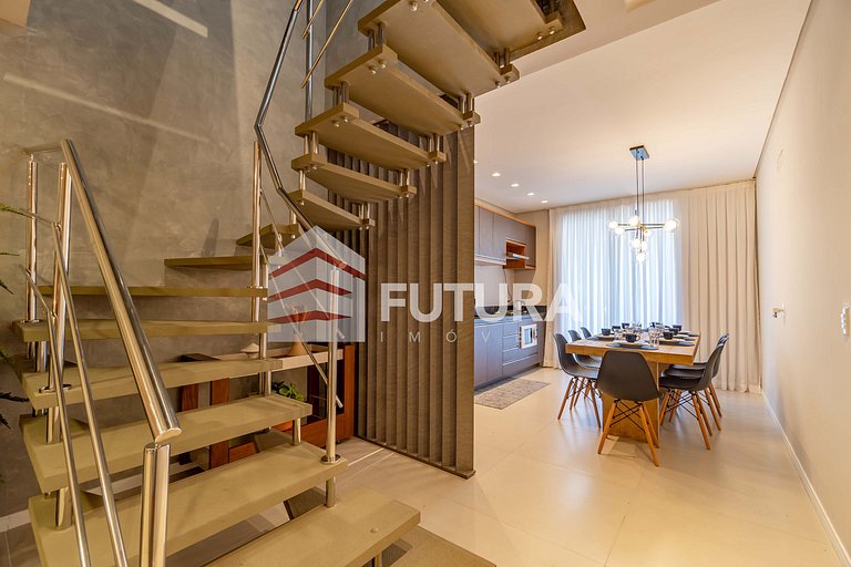 Triplex com piscina e 3 suítes - LA259F