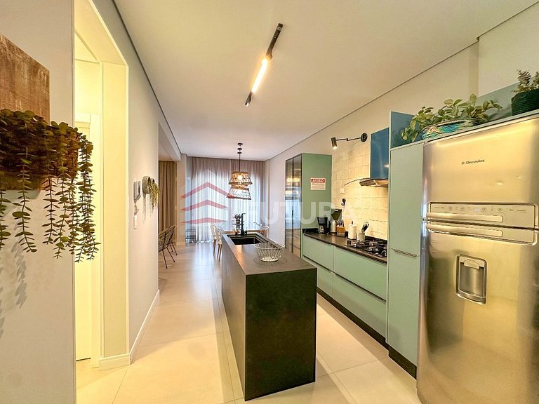 Apartamento com 03 dormitórios - LA260F