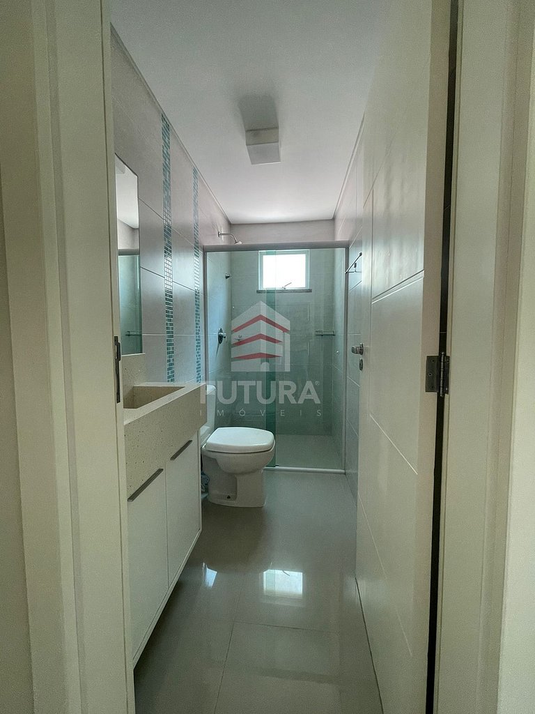 Apartamento 3 dormitórios na praia de canto grande;